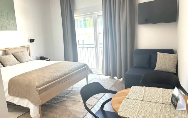 Stella's beachfront aparthotel