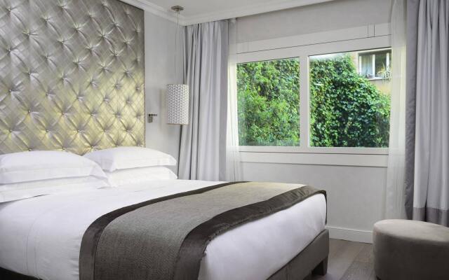 Отель Ponte Vecchio Suites & Spa Италия, Флоренция - отзывы, цены и фото номеров - забронировать отель Ponte Vecchio Suites & Spa онлайн комната для гостей