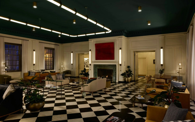Отель Dearborn Inn, Autograph Collection
