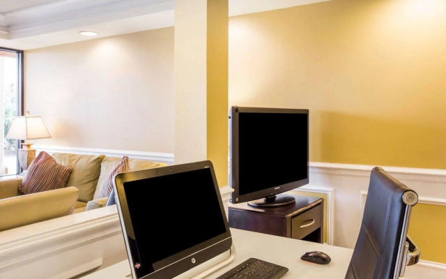 Quality Inn Dalton Central