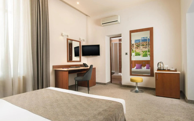 Forum Hotel