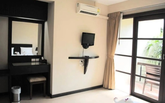 Thong Takian Resort