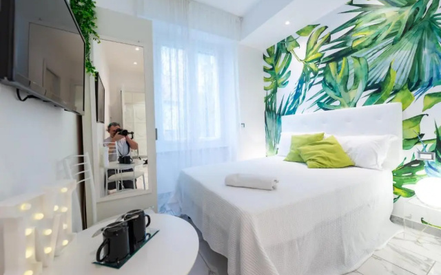 Ora BLU Guest House