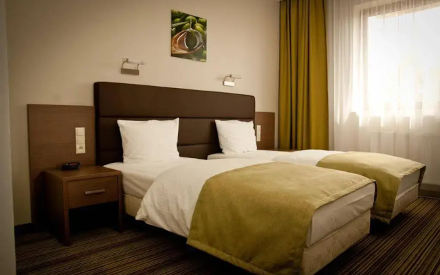 Hotel Pod Dębem