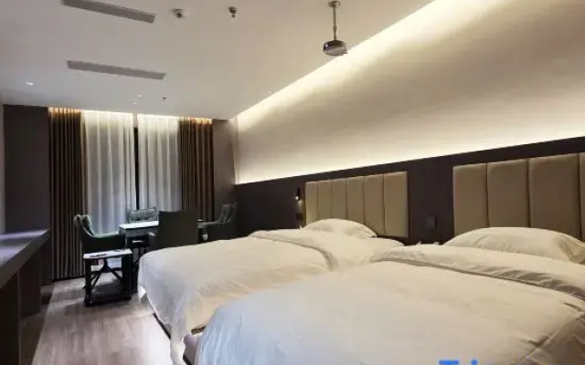 Meijia Hotel (Decheng City Plaza Shanghai Town)