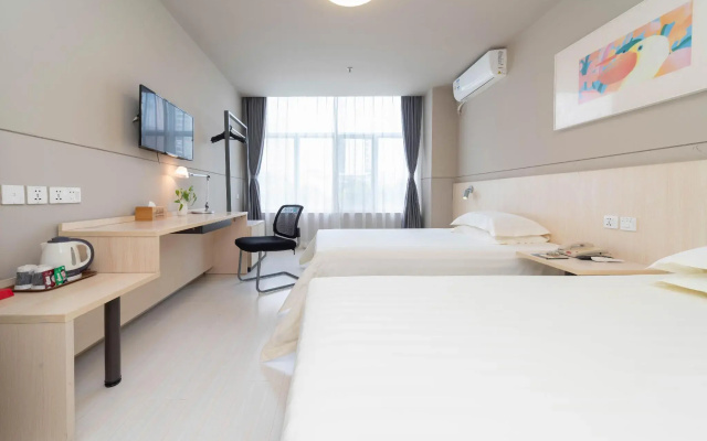 Jinjiang Inn (Shenzhen Futian Exhibition Center Fumin Metro Station)