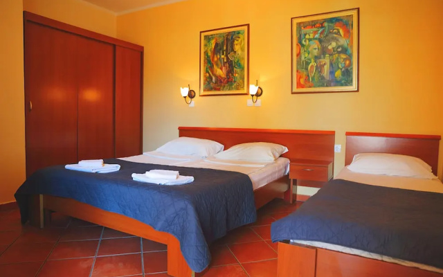 Hotel Meduza