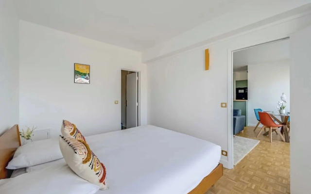 Bright Flat - 1bdr/4p- Near Paris and La Defense