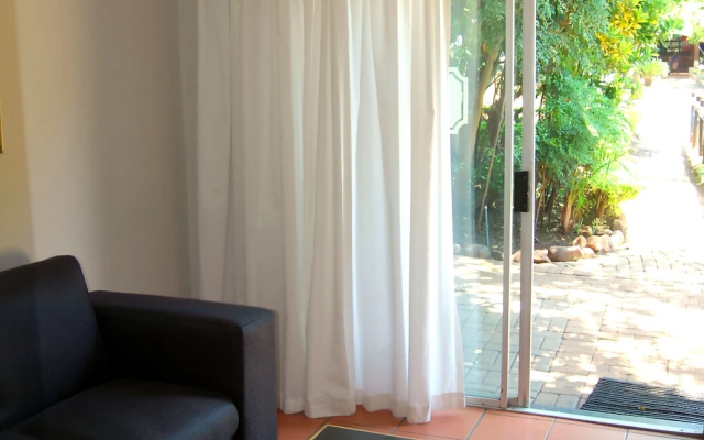 Safari Lodge, Hotel & Convention Centre