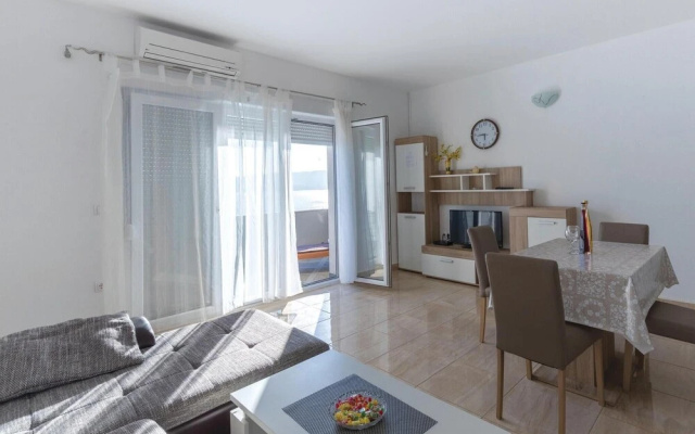 Amazing Home in Klek With Wifi and 1 Bedrooms