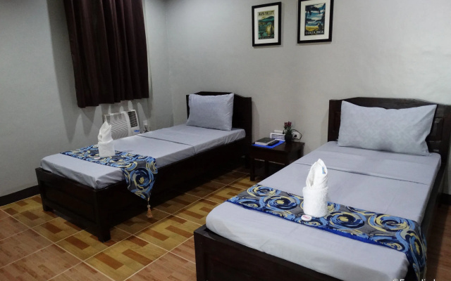 Harbour Gardens Tourist Inn
