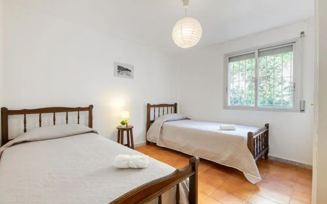 Apartment in Roses Near Canyelles Beach