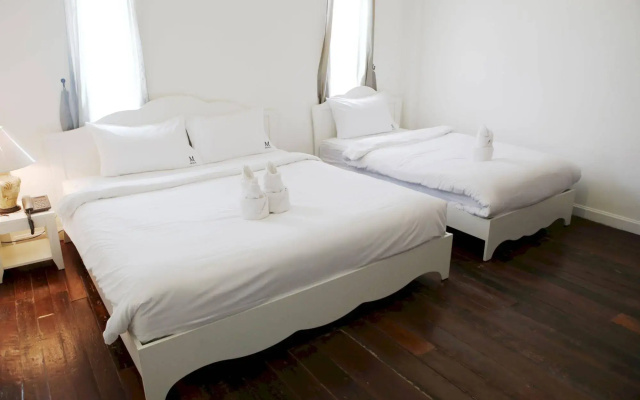 Mona Chiang Mai Boutique