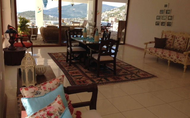 Lavenders Lodge Hotel
