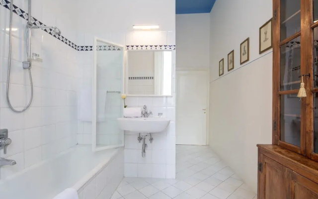 Stadium Apartment