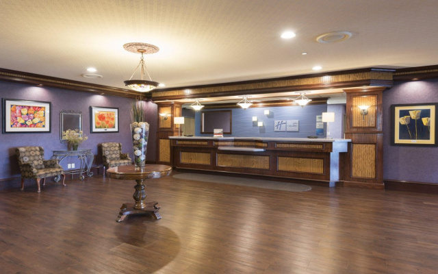 Holiday Inn Express Holland by IHG