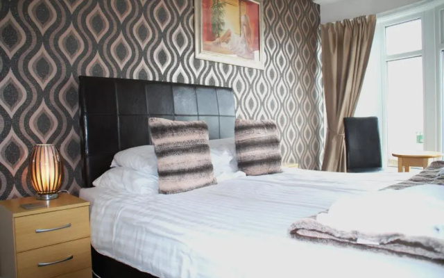 Brincliffe Hotel