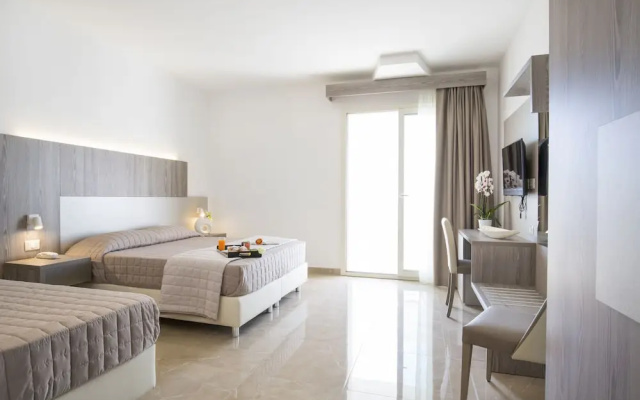 Forte 2 Hotel