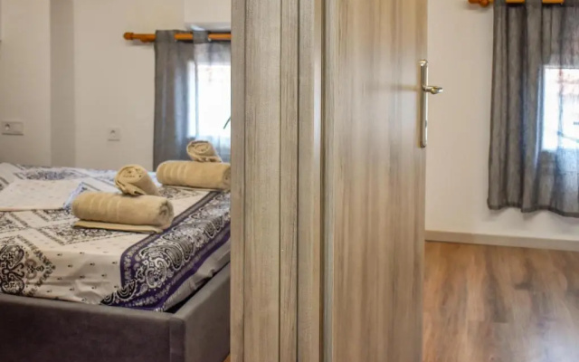 Klaidis house 2 floor