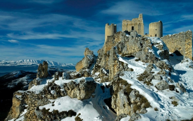 Sextantio Albergo Diffuso In Santo Stefano Di Sessanio Italy From 187 Photos Reviews Zenhotels Com