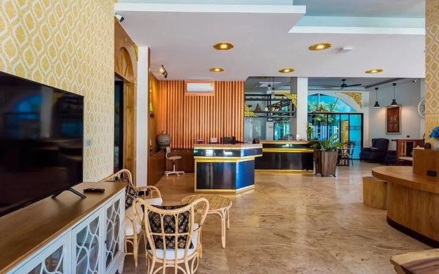 Coco Paradiso Phuket Hotel