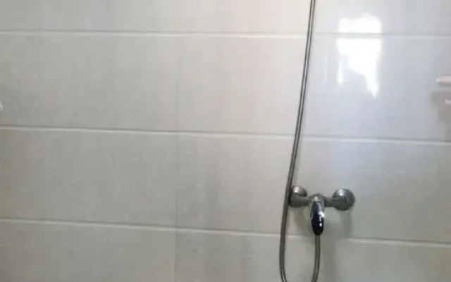 Yiju Apartment