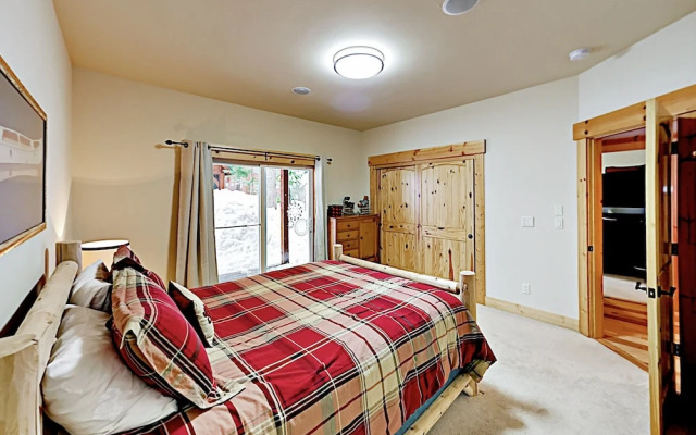 West Shore Retreat - 3 Br Home