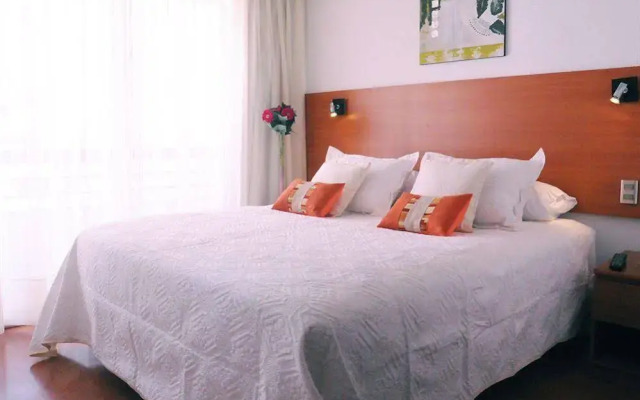 AMS Apartments Monjitas