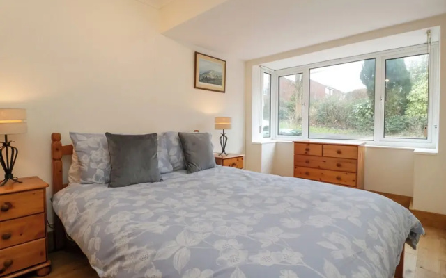 14 Birchwood Road