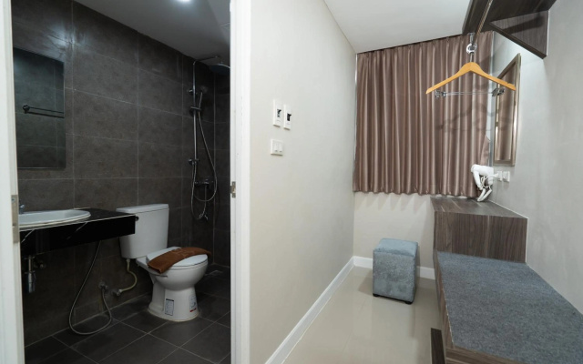 We Resident Hotel
