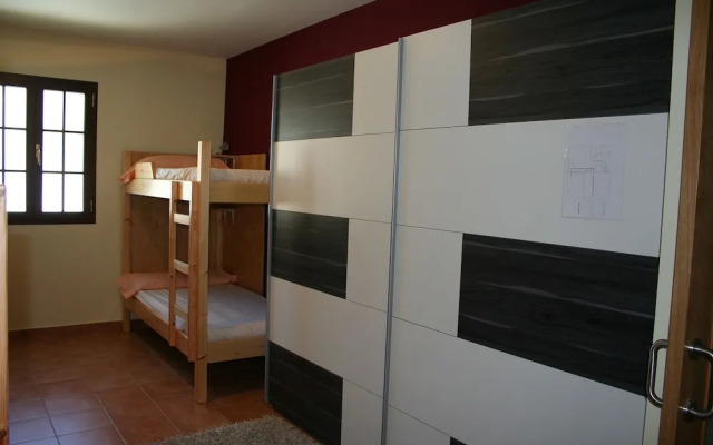 Alojamientos Acá y Allá - Hostel