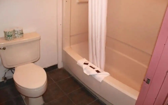 Budget Inn