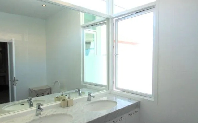 Hua Hin 5 Bedrooms Mansion B3