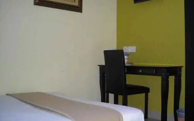 New Wave Hotel Nilai H-2