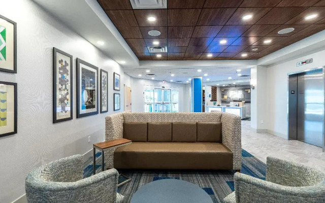 Holiday Inn Express & Suites Asheville Downtown by IHG