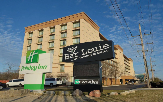 Holiday Inn Chicago Oakbrook by IHG