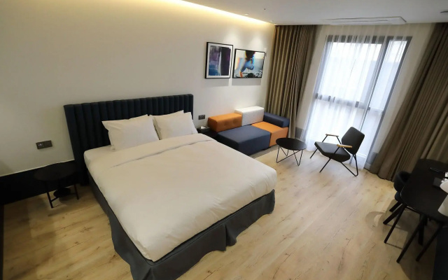 Orchid Hotel