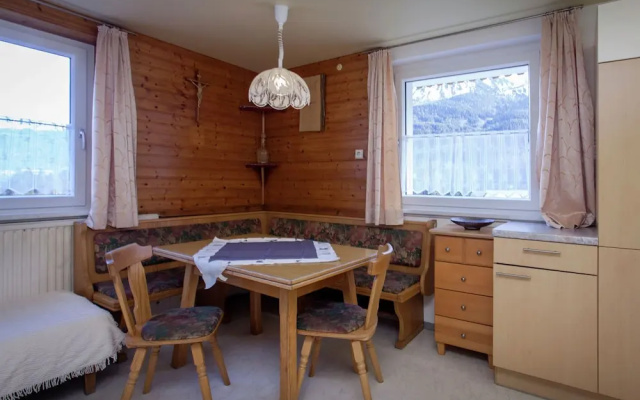 Lovely Holiday Home in Piller in the Mountains