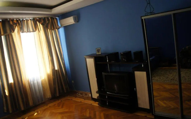 Posutochno-Krasnodar Apart-Hotel