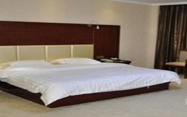 Qiudu Airport Hotel