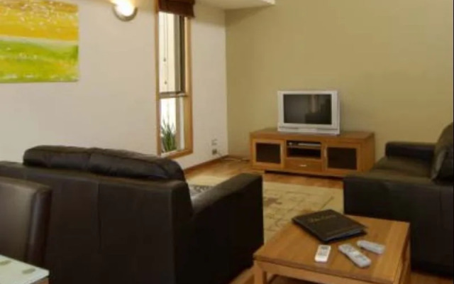 The Lakes Apartments