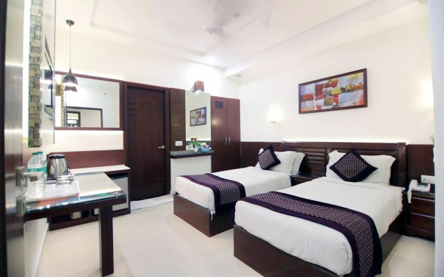 Taj Inn Hotel