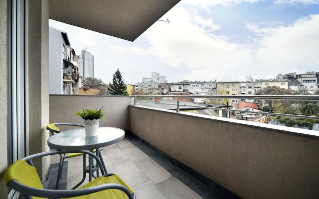 Apartment Stadium