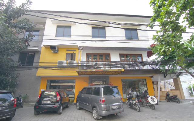 Airy Legian Dewi Sri 9 Kuta Bali