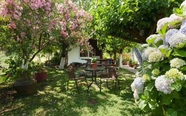 Mirsini Apartments