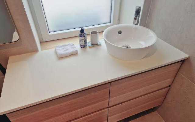 Zennon Rooms