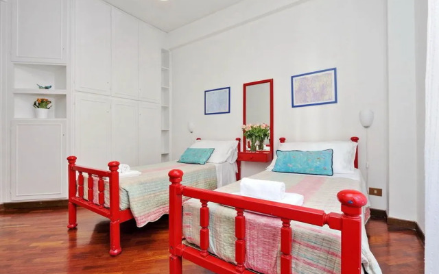 TreasureRome Family 3BR by Colosseo
