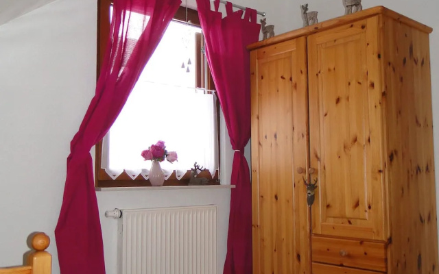Comfortable Holiday Home in Reimboldshausen With Terrace