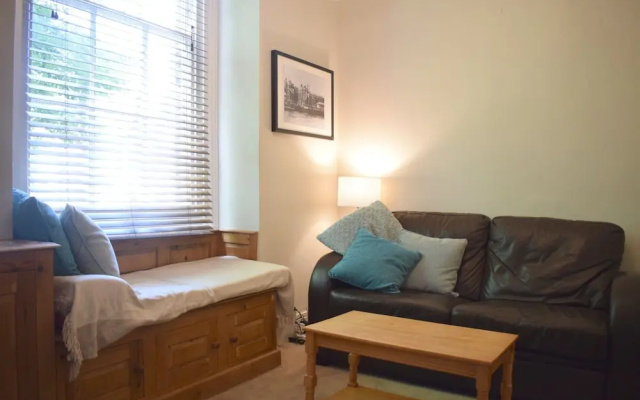1 Bedroom River Side Flat