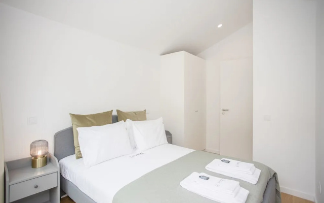 NAX Apartment G by Liiiving